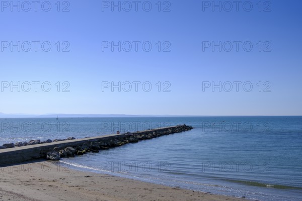 Beach promenade Nazario Sauro, Grado, Julian Friuli, Adriatic Sea, Italy