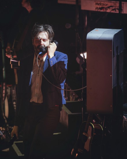 Ben Schneider, singer of Lord Huron live at the Tempodrom Berlin on 08.09.2025