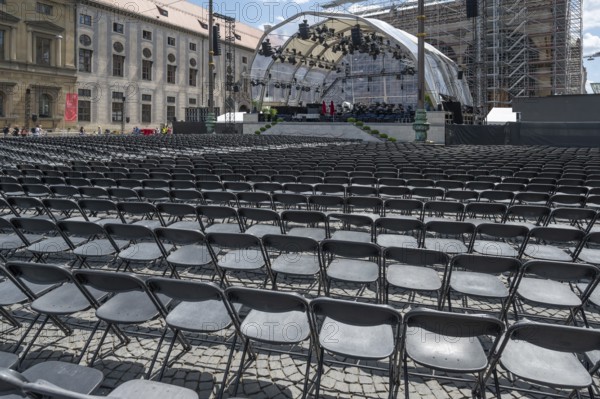Seating in front of the start of Klassik auf dem Odeonsplatz, Munich, Bavaria, Germany