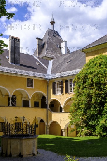 Inner courtyard, Arkadenhof, Millstatt Abbey, Millstatt, Lake Millstatt, Carinthia, Austria