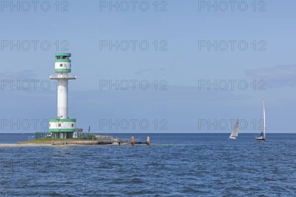 Lighthouse Friedrichsort, sailing boats, Kiel Fjord, Kiel, Schleswig-Holstein, Germany
