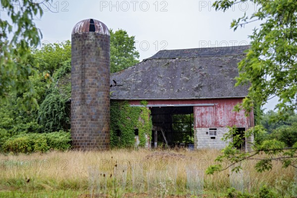 New Troy, Michigan - An old barn in a state of disrepair on a farm in southwest Michigan