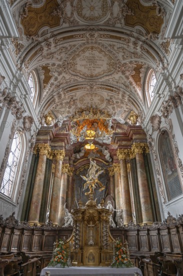 Chancel with the Assumption of Mary with the Apostles, a work by the Asam brothers built between 1717 and 1723, Abbey Church of the Assumption of the Virgin Mary, Rohr, Lower Bavaria, Germany