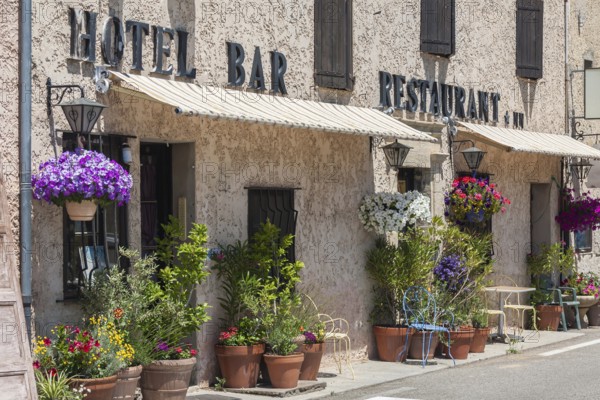 Hotel facade in Aurel, Département Vaucluse, Region Provence-Alpes-Côte d'Azur, South of France, France