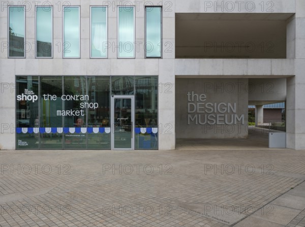 Shop, Design Museum London, architect John Dawson, Kensington, London, England, Great Britain