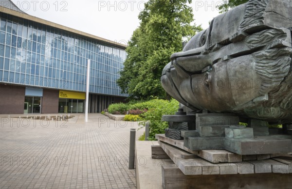 Sculpture The head of Invention by Eduardo Paolozzi, Design Museum London, Kensington, London, England, Great Britain