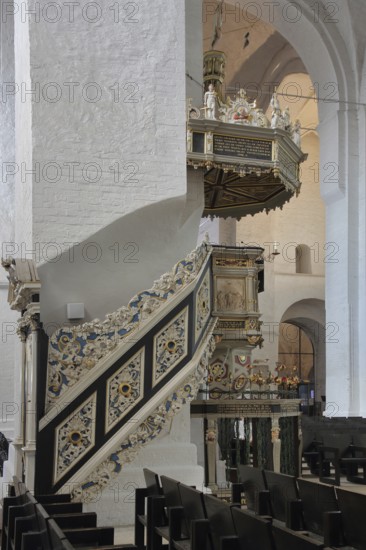 Renaissance pulpit with pulpit cover and decorations built in 1586, interior view, architectural style, pulpit cover, pulpit dome, sounding board, pulpit canopy, reliefs, cathedral, Lübeck, Schleswig-Holstein, Germany