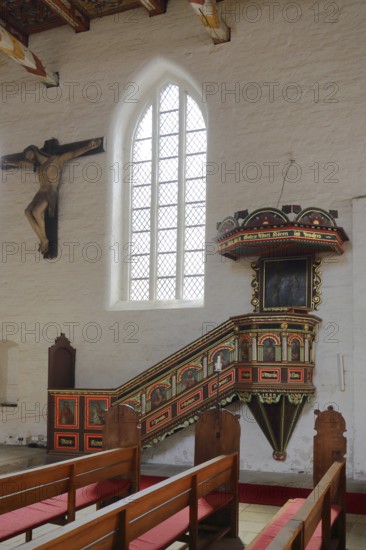 Pulpit with pulpit bonnet and crucifix of the Church of the Holy Spirit, interior view, Renaissance, pulpit cover, sounding board, pulpit canopy, Wismar, Mecklenburg-Western Pomerania, Germany