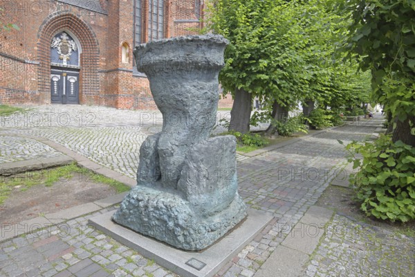 Life-size II by Heinz Breloh, Bronze sculpture, Modern art, Abstract art, Church door, UNESCO, St. Nikolai Church Brick Gothic, Brick church, Portal, Wismar, Mecklenburg-Vorpommern, Germany
