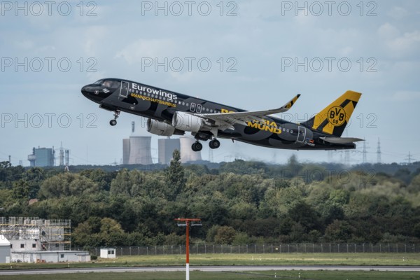 Eurowings Airbus A320-200, team airbus, BVB Borussia Dortmund branding, Düsseldorf Airport, North Rhine-Westphalia, Germany