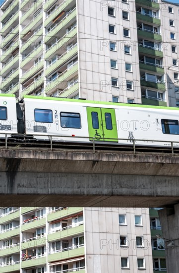 Residential tower block, in Essen-Steele, tallest residential building in the city, over 130 flats on 20 floors, 70 metres high, S-Bahn line, North Rhine-Westphalia, Germany