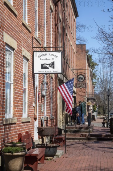 Coshocton, Ohio - Historic Roscoe Village, a port along the Ohio and Erie Canal that has been restored into a tourist attraction