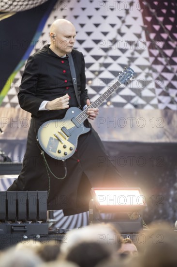 Billy Corgan, lead singer of The Smashing Pumpkins live on The Aghori Tour at the Zitadelle Spandau in Berlin on 06/08/2025