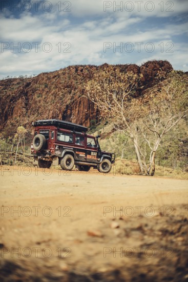 Landrover Defender four-wheel drive vehicle in the Australian outback