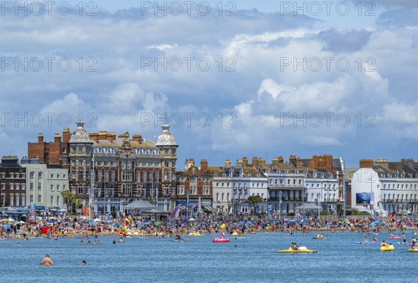 Beach and seaside in Weymouth, Esplanade, Weymouth, Dorset, England, United Kingdom
