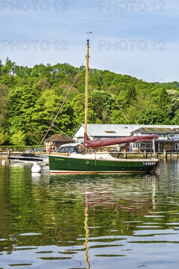 Boats on Windermere Lake, Fell Foot Park, Lake District, Cumbria, England, United Kingdom