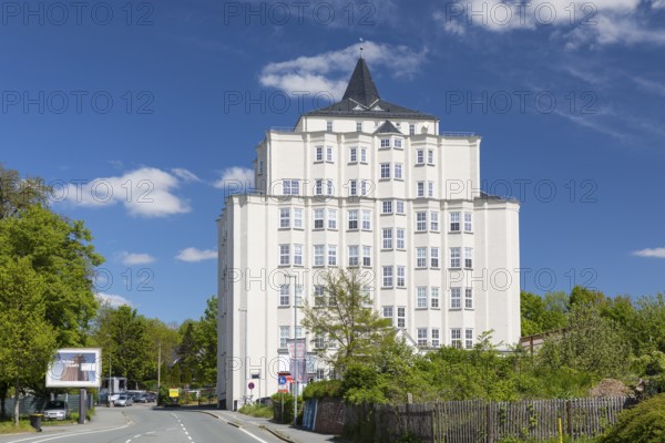 Cammann-Hochhaus, historic administration building of a former upholstery fabric weaving mill with folded façade, Chemnitz, Saxony, Germany