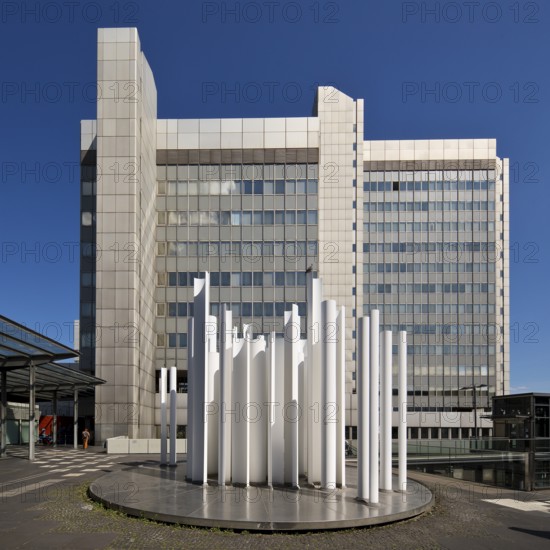 Townhouse with the artwork Wasserlichtfeldspiegel by Günter Ferdinand Ris, Bonn, North Rhine-Westphalia, Germany
