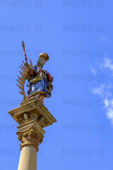 Figure of the Virgin Mary on the fountain, market square, Ladenburg, Rhine-Neckar district, Baden-Württemberg, Germany