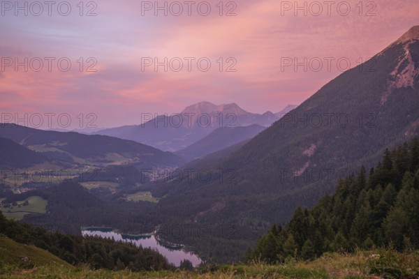 Magical sunset at the Halsalm above the Hintersee with a view of the Hoher Göll