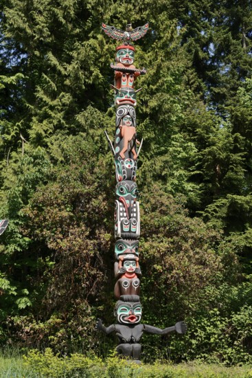 Totem Pole, Ga'akstalas Totem Pole, Stanley Park, Vancouver, British Columbia, Canada