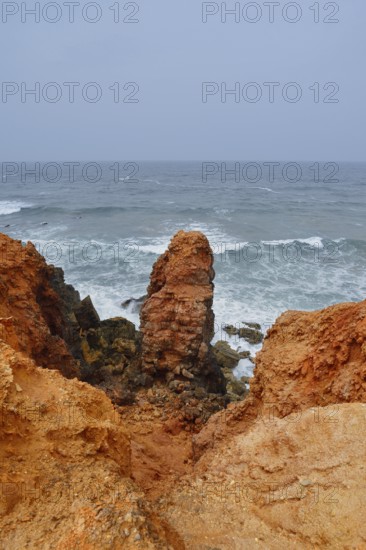 Rocky coast, Carrapateira, Parque Natural do Sudoeste Alentejano e Costa Vicentina, Algarve, Portugal