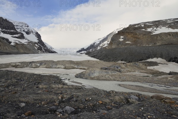 Athabasca Glacier, Columbia Icefield, Icefields Parkway, Jasper National Park, Alberta, Canada