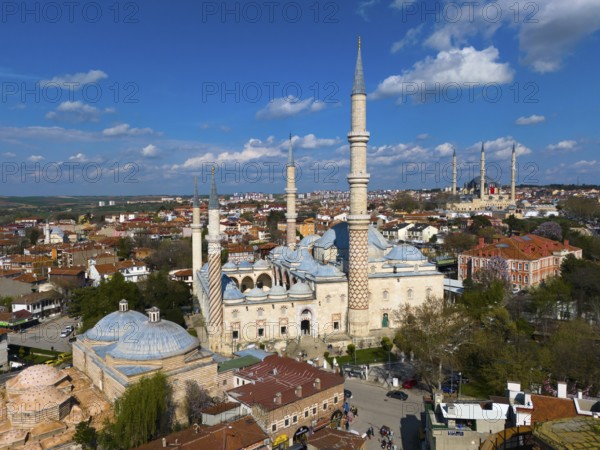 Impressive mosque with slender minarets surrounded by a city, aerial view, Mosque, Üç-Serefeli Mosque, Üç Serefeli Cami' Three Balcony Mosque, Edirne, Eastern Thrace, Turkey