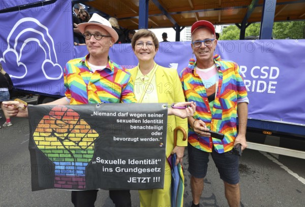 Saskia Esken (former party leader of the SPD, centre) at the 47th Christopher Street Day under the motto Never again silent in Berlin on 26.07.2025