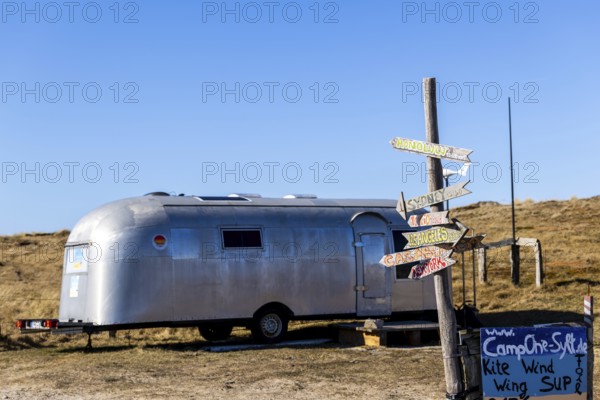 Discarded caravan converted into an office, North Sea, Ellbogen, List, Schleswig-Holstein