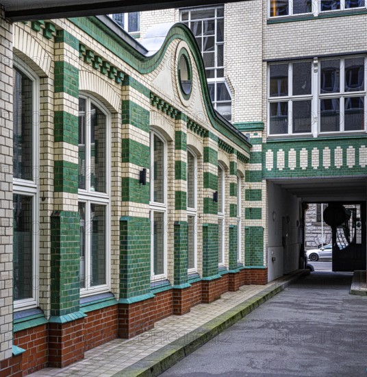 Old town house, historic residential and commercial building in Berlin Mitte, Klosterstraße, Klosterviertel, Berlin, Germany