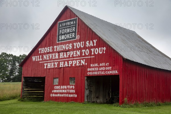 Marlinton, West Virginia - A barn in rural West Virginia is painted with an anti-smoking message. The barn advertising is a takeoff on Mail Pouch Tobacco's advertising that has decorated many barns in rural America