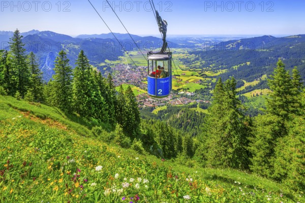 Laberberg cable car with view of the village, Oberammergau, Ammertal, Ammergebirge, Upper Bavaria, Bavaria, Germany