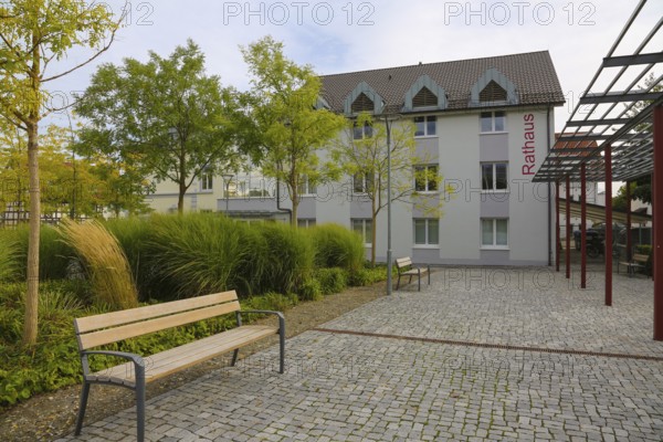Town hall, paving stones, trees, house, building, bench, Oberuhldingen district, Uhldingen-Mühlhofen municipality, Lake Constance district, Baden-Württemberg, Germany