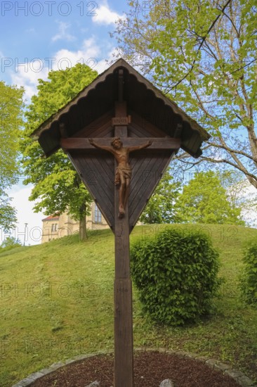 Wooden cross, crucifix, Jesus on the cross, Christian art, back of St Martinus, Catholic church, Dotternhausen, Zollernalbkreis, Baden-Württemberg, Germany