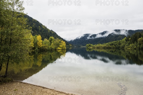 Picturesque mountain lake in autumn, Lac de Longemer, Xonrupt-Longemer, Vosges, Alsace-Lorraine, Department of Vosges Haut-Rhin, France