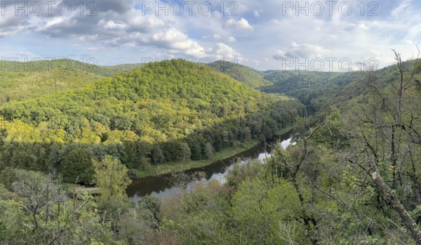Autumn landscape, river loop, river Thaya, National Park Thayatal, Lower Austria, Austria