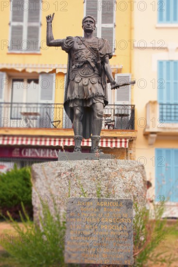 Statue of Julius Agricola, Roman general, known primarily as ruler of Great Britain, Fréjus, Provence-Alpes-Côte d'Azur region, France