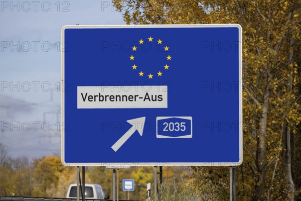 (photo montage) Combustion off Symbolic image: Exit sign on a motorway with text COMBUSTION OFF