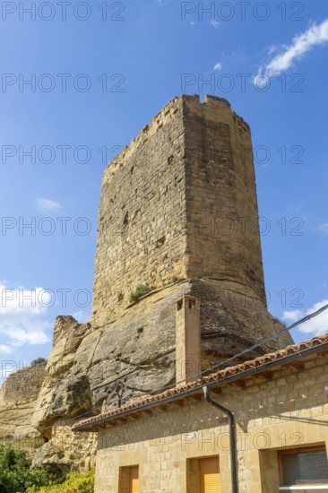 Tower of ruined castle, medieval village of Luesia, Cinco Villas, Zaragoza province, Aragon, Spain