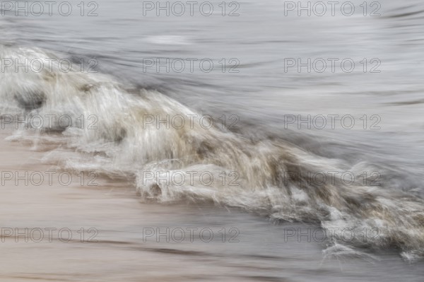 Small wave, smudge effect, soft water, lake, Sweden