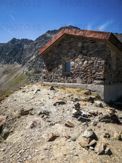 Steinerne Hütte at the Timmelsjoch rest house on the border between Austria and Italy, above Hochgurgl, Gurgl, Sölden, Tyrol, Austria