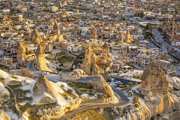 Balloon ride over fantastic tuff rock formations, Cappadocia, Turkey, Cappadocia, Turkey