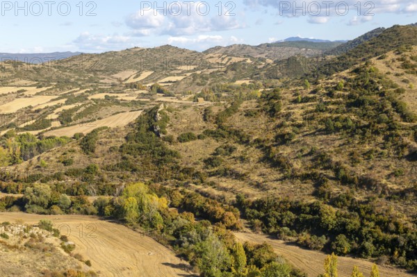 Countryside landscape view east to the Pyrenees Mountains, Sos del Rey Catolico, Cinco Villas district, Zaragoza province, Aragon, Spain