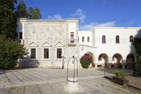 Palazzo di Giustizia, built in 1928 by Italian occupiers, former residence of the governors, today Palace of Justice, seat of the court, Akti Miaouli, Kos Town, Kos Island, Dodecanese Islands, Greece