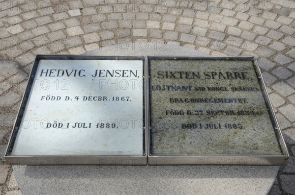 The grave of the love couple Danish circus artist Elvira Madigan or Hedvig Jensen and Swedish officer Lieutenant Sixten Sparre at Landets Cemetery, Tåsinge Island, Funen, Denmark, Scandinavia