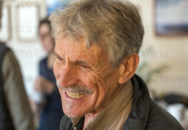 Man, glider pilot, Klaus Ohlmann, world record holder, air sports, air sports enthusiast, famous