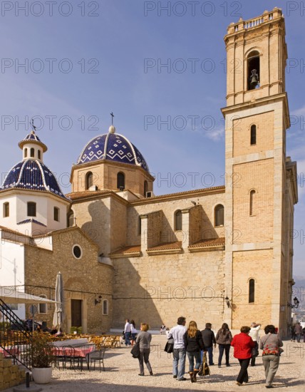 La Plaza, old town, church square, tourists, parish church, Nuestra Virgen de Consuelo, landmark of Altea the Church of Our Lady, construction, neoclassical style, church building defense fort highest point of Altea, Valencia, Spain