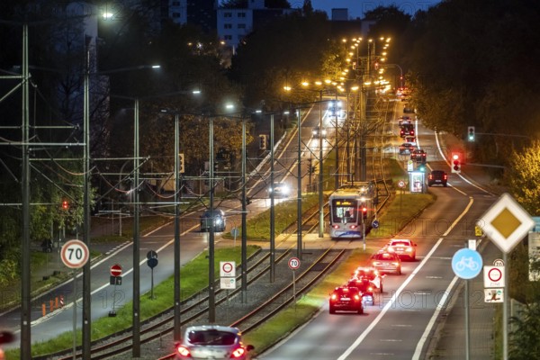 Bogestra tram, line 305, on the Wattenscheider Hellweg, tram line in the middle of the street, street lighting, North Rhine-Westphalia, Germany