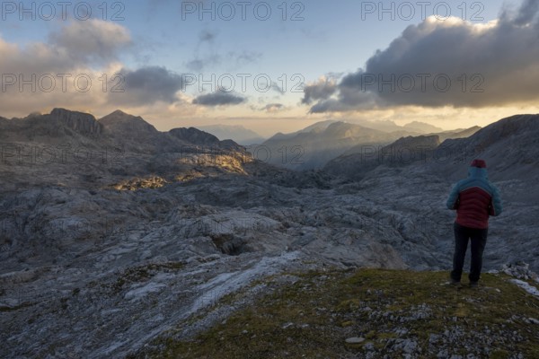 Early morning view from the Wildalmkirchl bivouac across the Steinerne Meer to the Hagengebirge, Berchtesgaden National Park, Berchtesgaden Alps, between Bavaria and Austria
